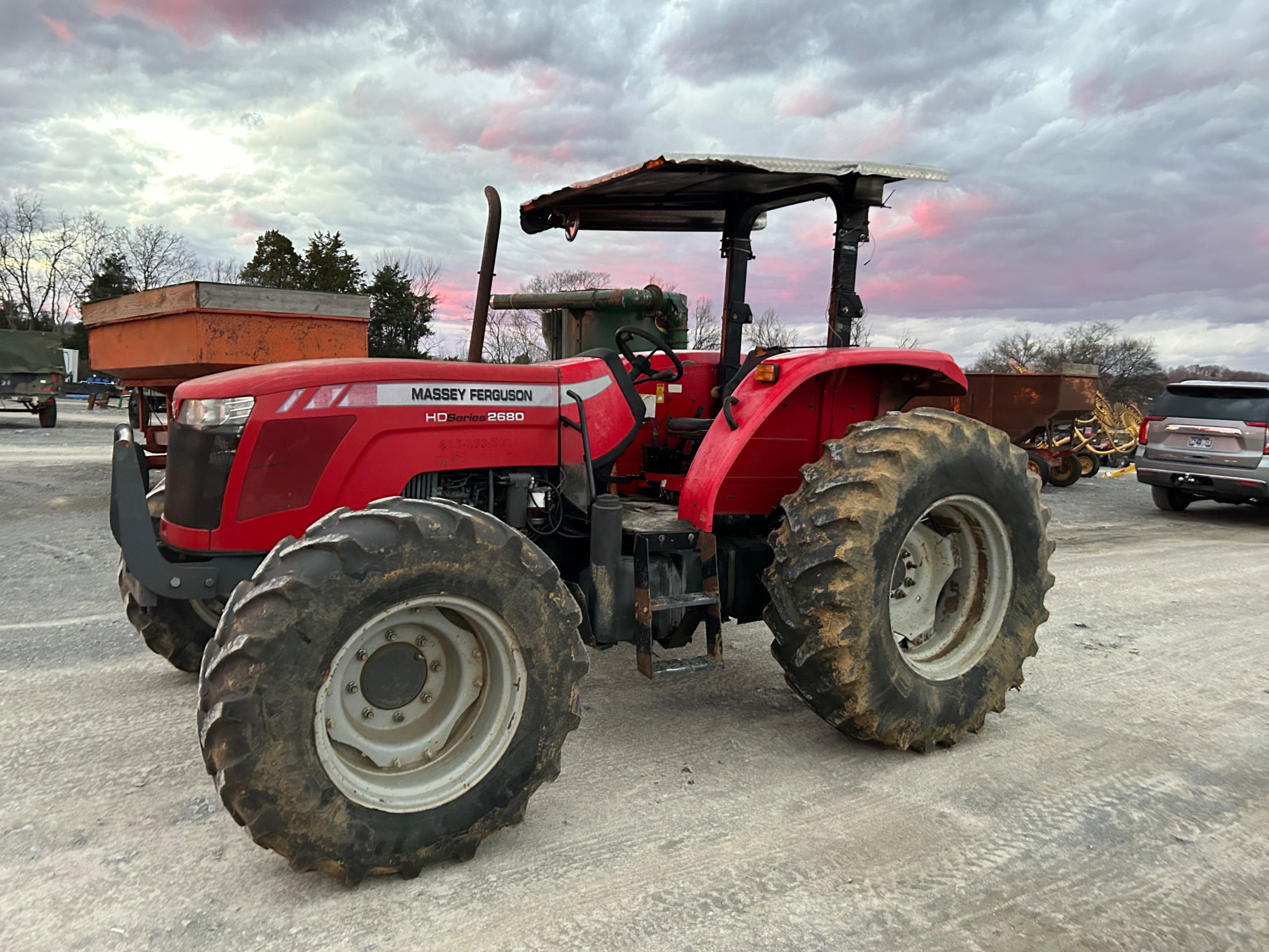 Main image Massey Ferguson 2680 HD