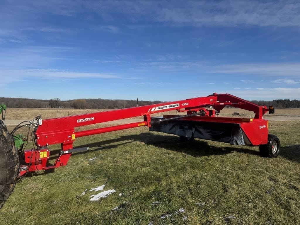 Massey Ferguson 1383 Equipment Image0