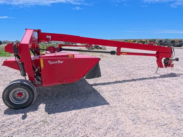 Image of Massey Ferguson 1383 equipment image 3