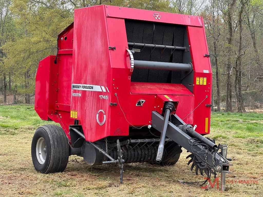 Image of Massey Ferguson 1745 Primary image