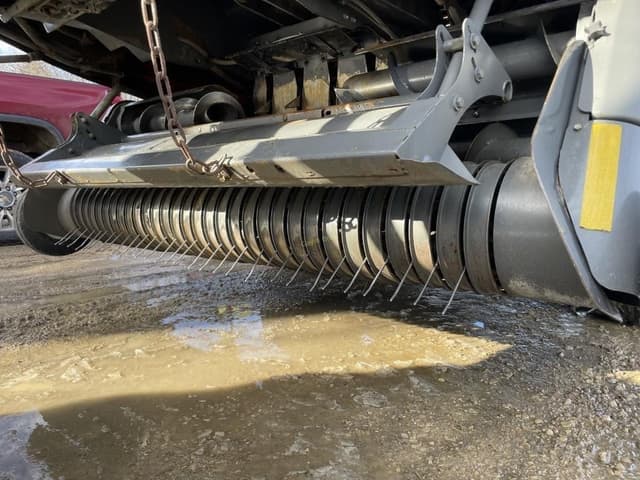 Image of Massey Ferguson 2150 equipment image 2