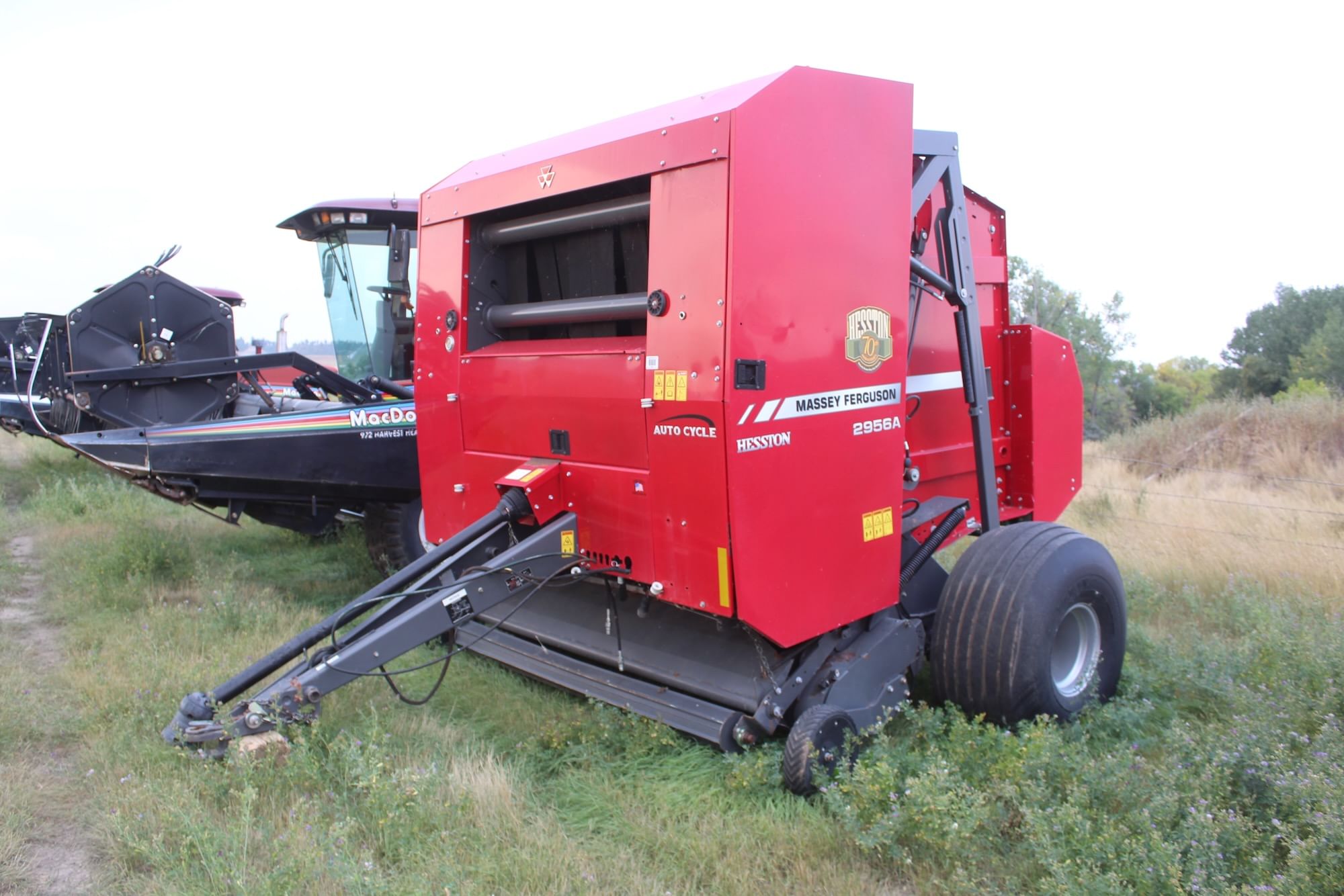 Massey Ferguson 2956A Equipment Image0