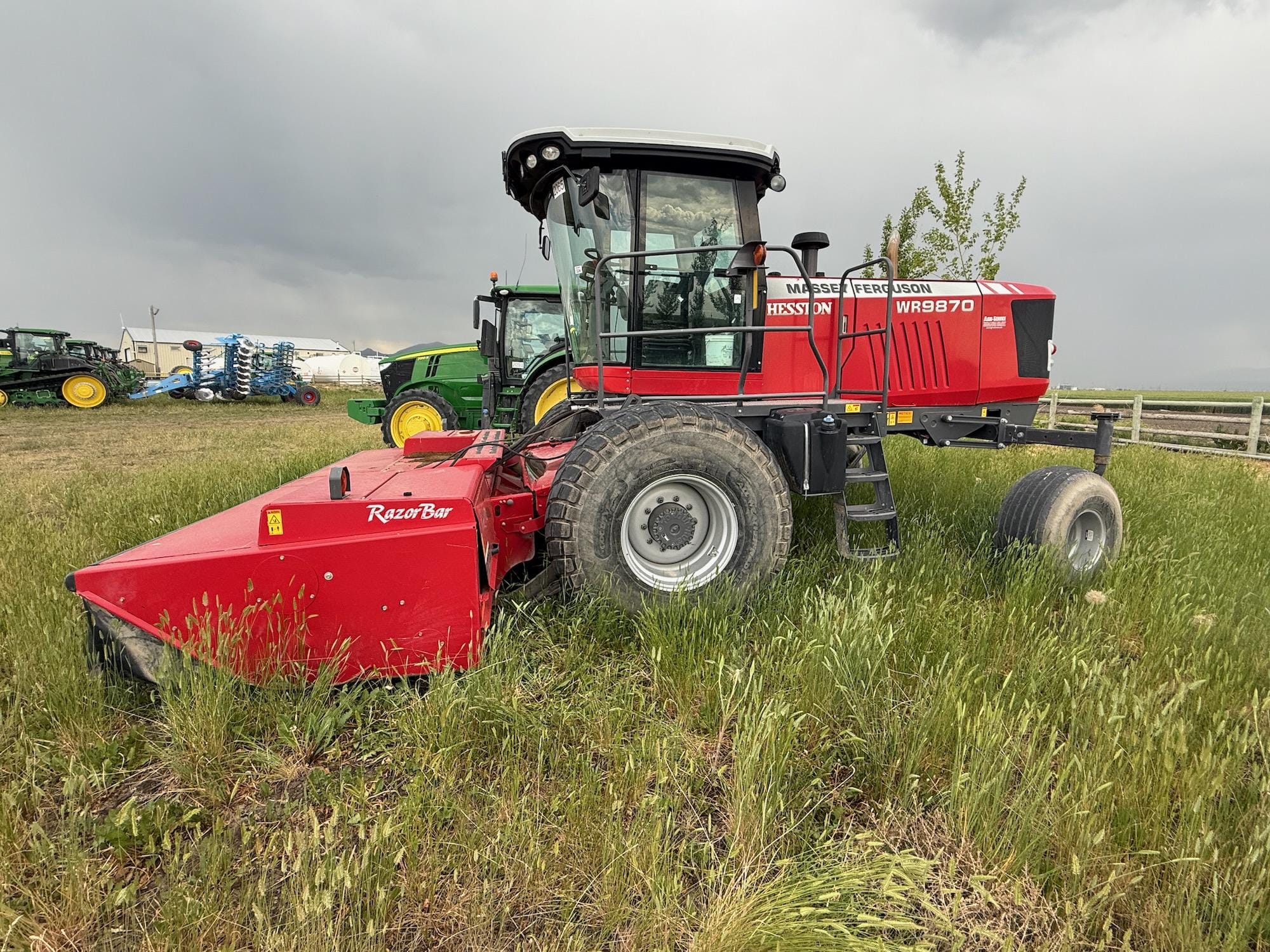 Main image Massey Ferguson WR9870