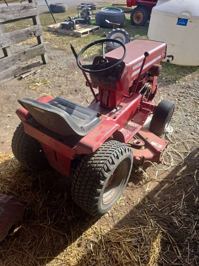Image of Massey Ferguson 12 equipment image 3