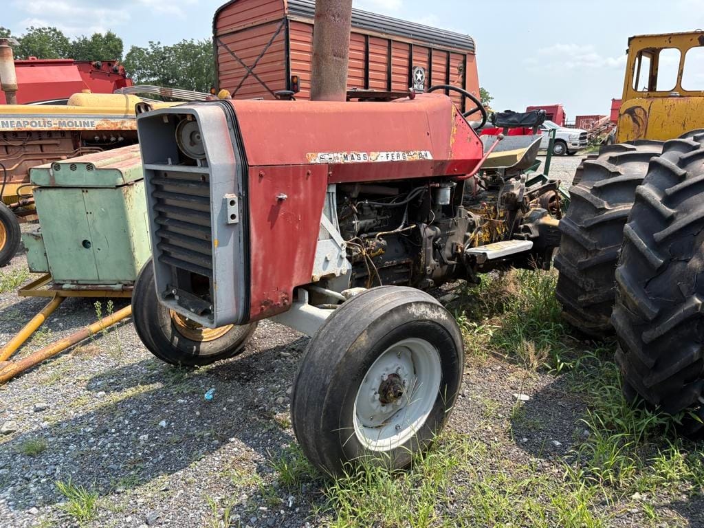 Massey Ferguson 40B Equipment Image0