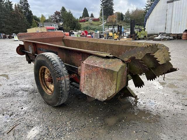 Image of Massey Ferguson 160 equipment image 4