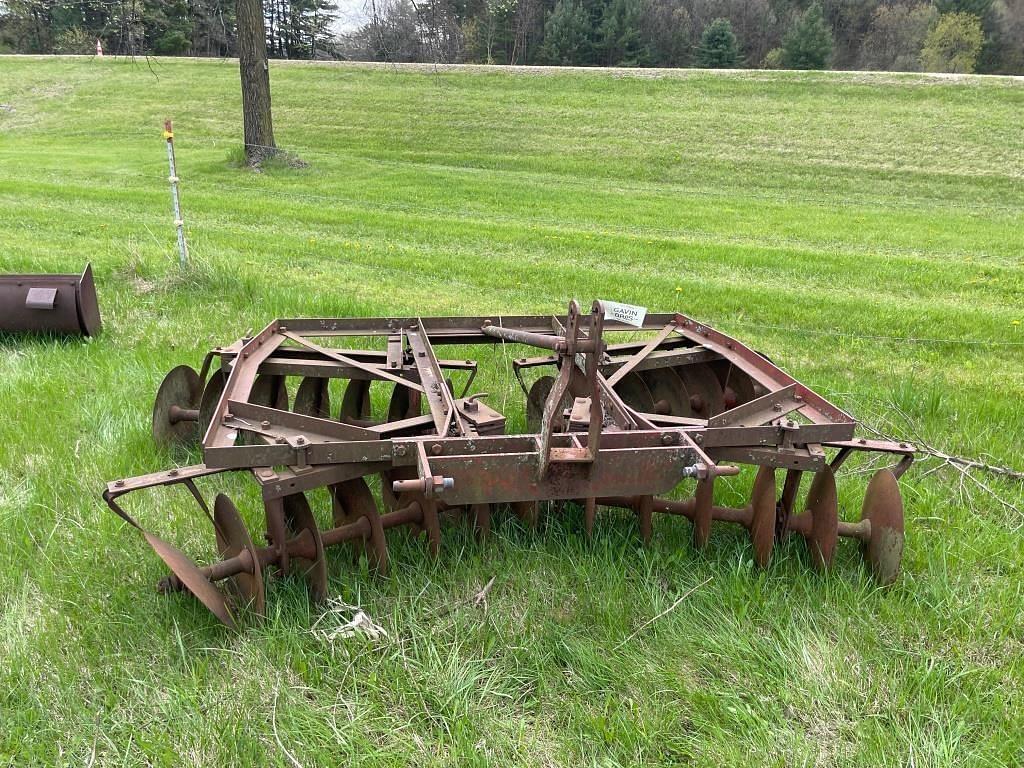 Image of Massey Ferguson 39 Primary image