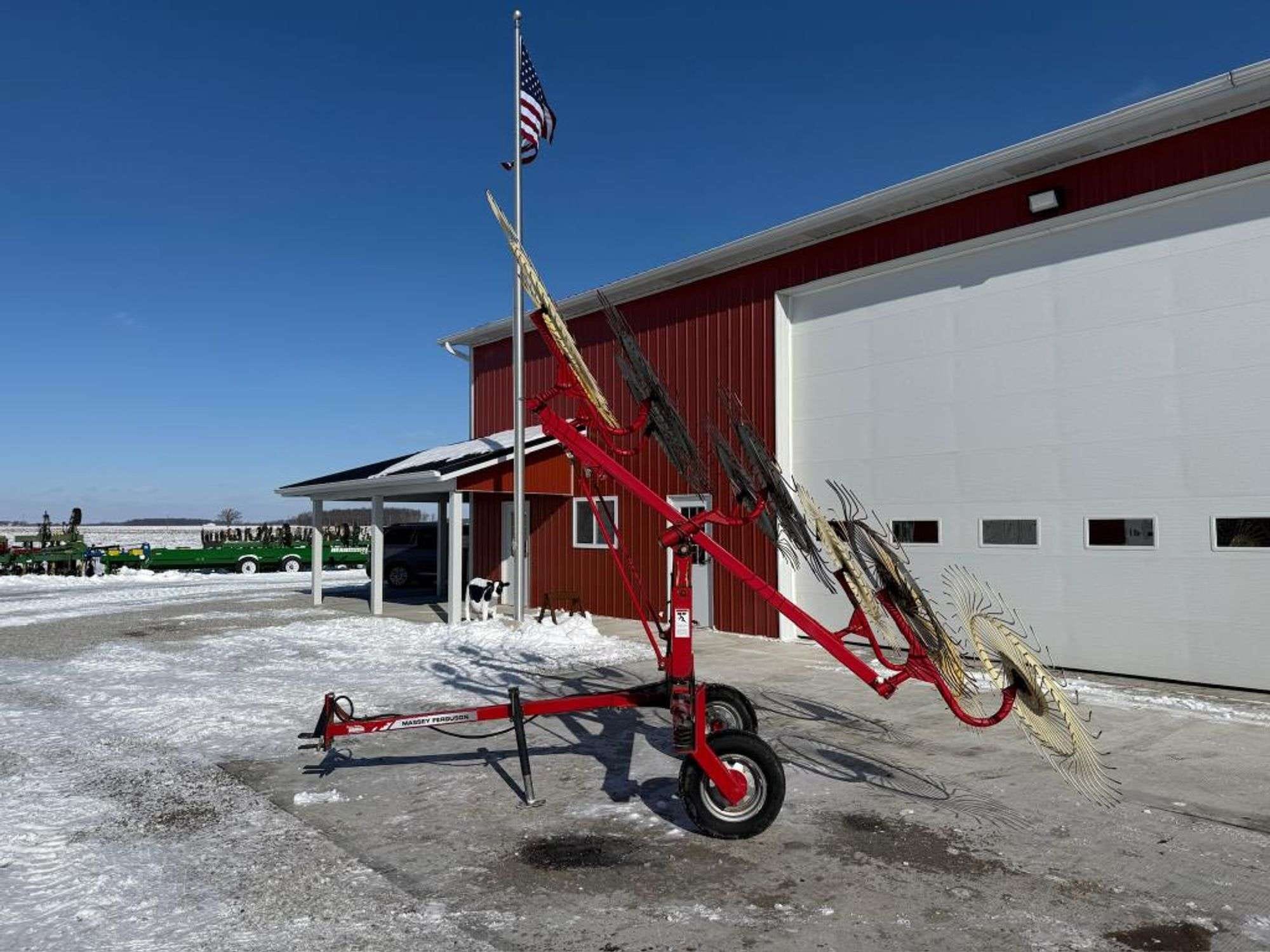 Massey Ferguson 1510 Equipment Image0