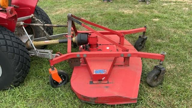 Image of Massey Ferguson 210 equipment image 3