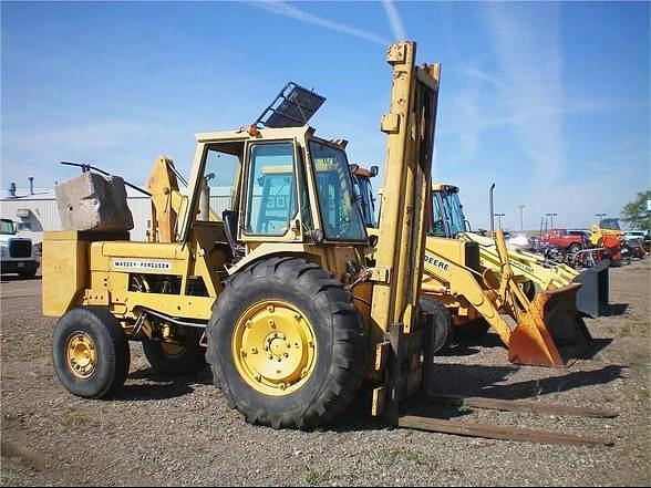 Image of Massey Ferguson 2200 Image 0