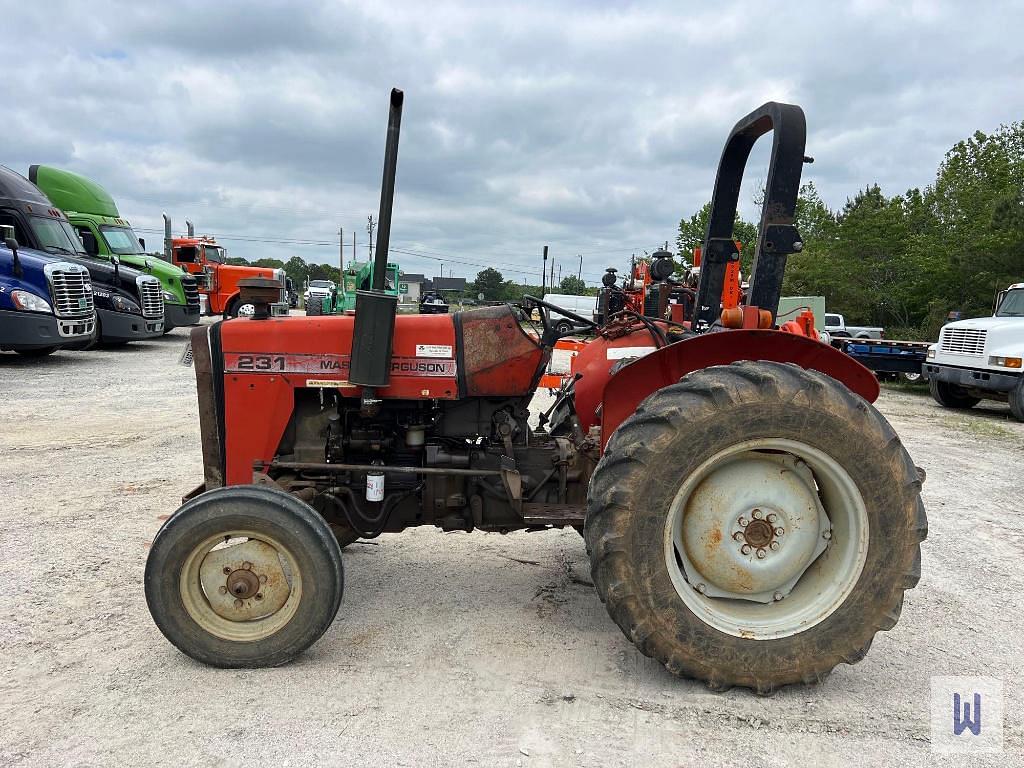 Image of Massey Ferguson 231 Primary image