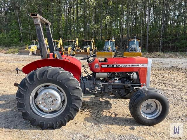 Image of Massey Ferguson 250 equipment image 3