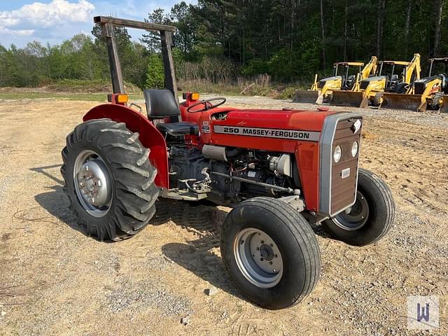 Image of Massey Ferguson 250 equipment image 2