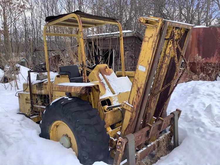 Massey Ferguson 2500 Equipment Image0