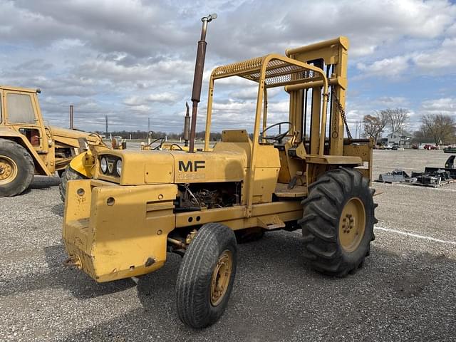 Image of Massey Ferguson MF2500 equipment image 2