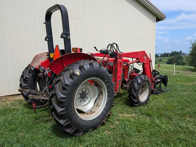 Image of Massey Ferguson 253 equipment image 2