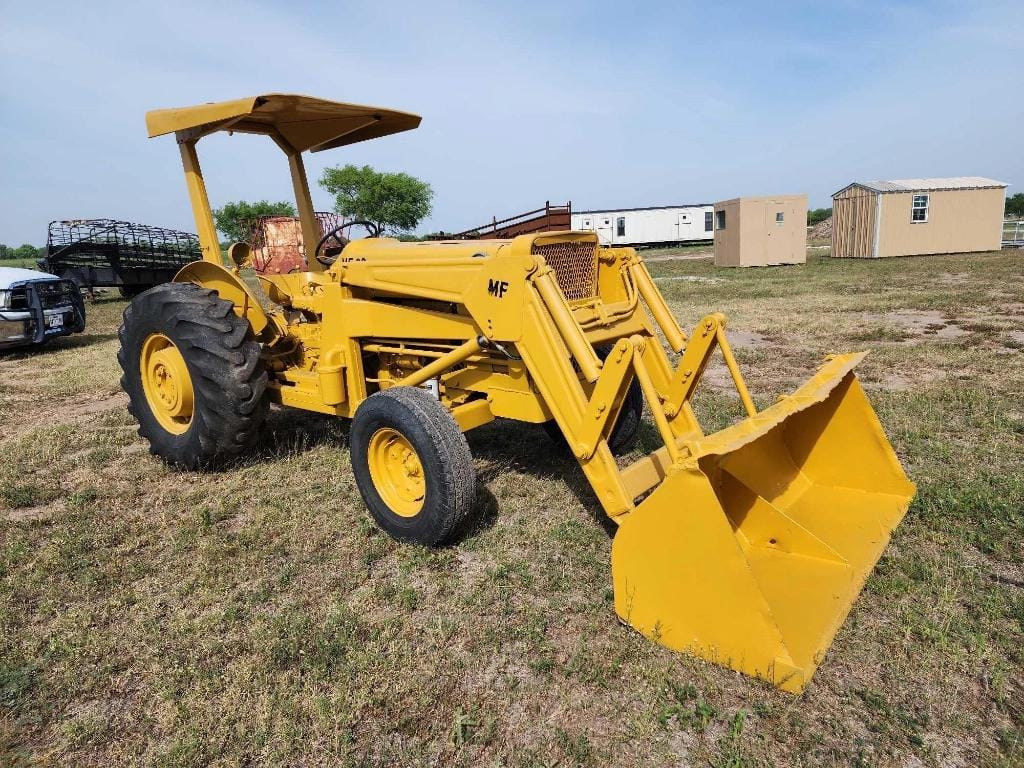 Main image Massey Ferguson 30