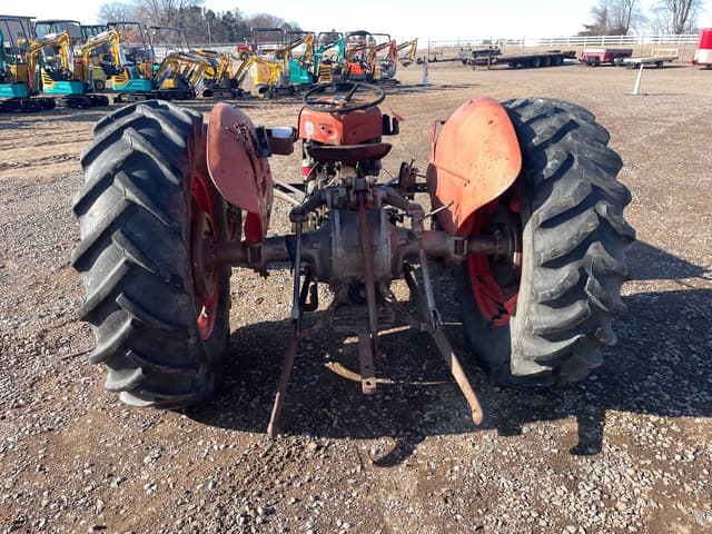 Image of Massey Ferguson MF35 equipment image 2