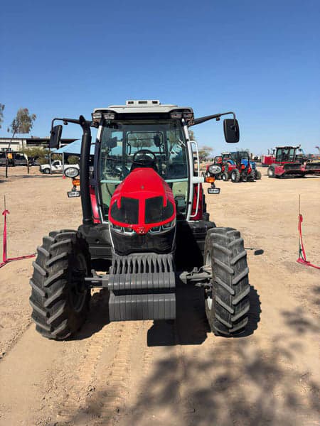 Image of Massey Ferguson 5S.135 equipment image 2