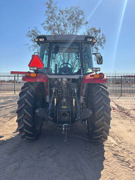 Image of Massey Ferguson 5S.135 equipment image 3