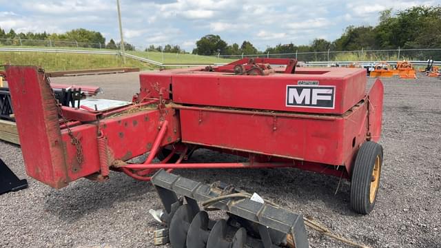 Image of Massey Ferguson 12 equipment image 4