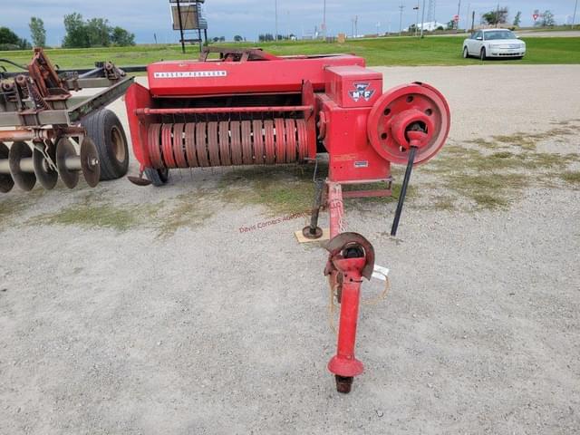 Image of Massey Ferguson 12 equipment image 1
