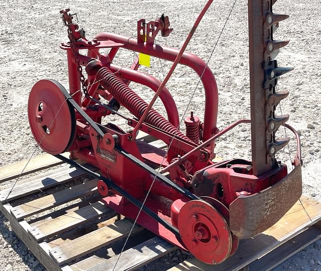 Image of Massey Ferguson 31 equipment image 4