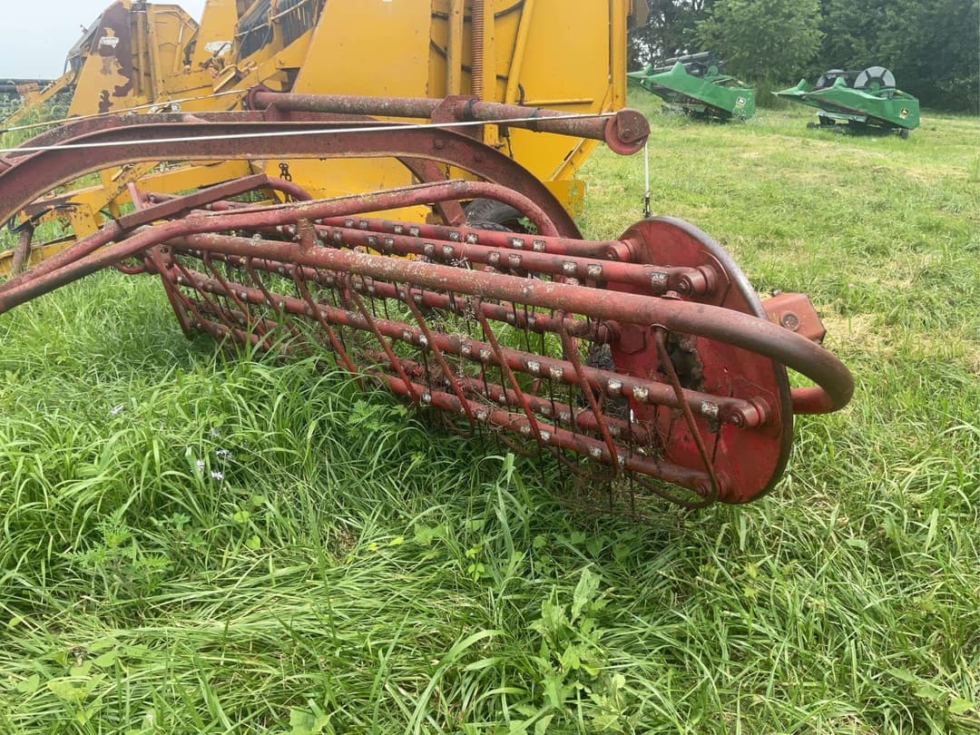 Image of Massey Ferguson 36 Image 1