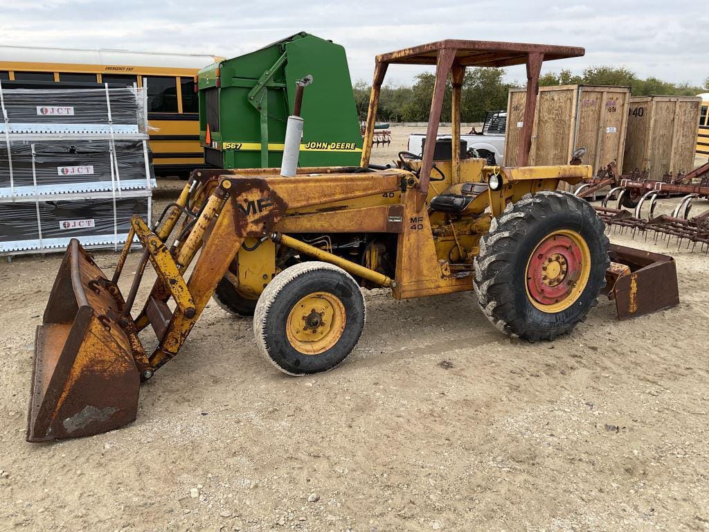 Main image Massey Ferguson 40