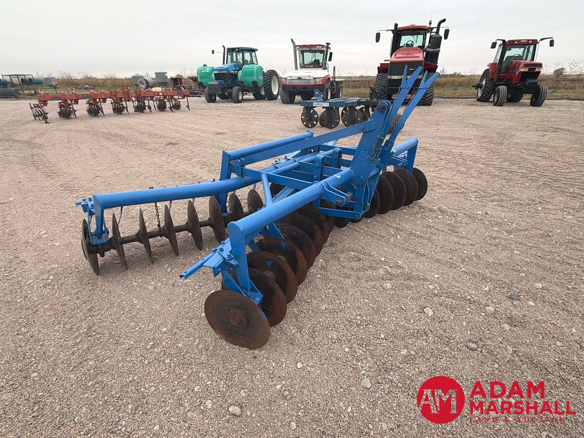 Massey Ferguson 68 Equipment Image0