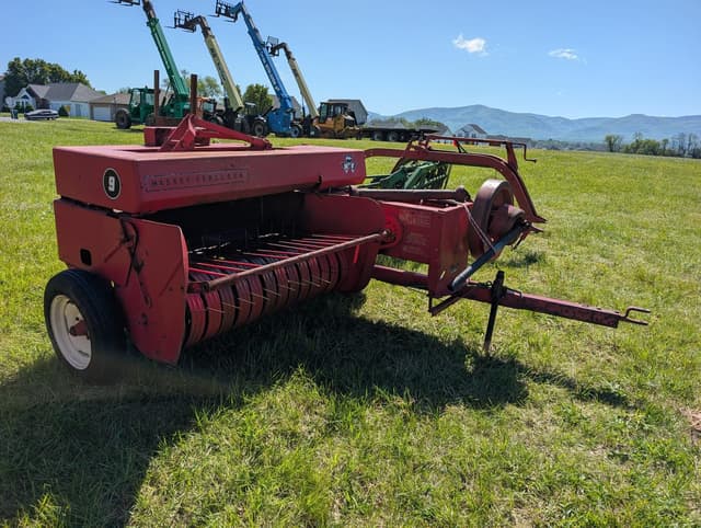 Image of Massey Ferguson 9 equipment image 2