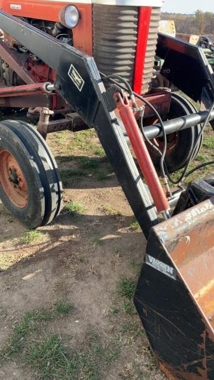 Image of Massey Ferguson 90 equipment image 3