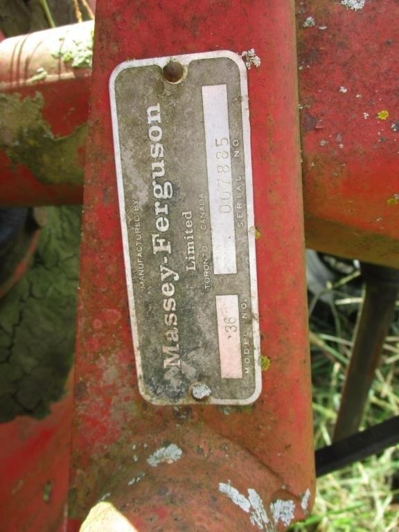 Image of Massey Ferguson 36 equipment image 4