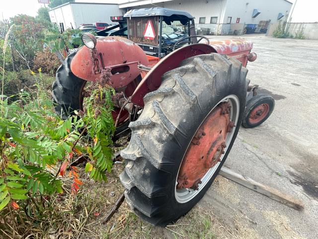 Image of Massey Ferguson 65 equipment image 4