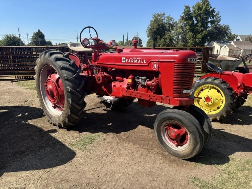 Main image Farmall H
