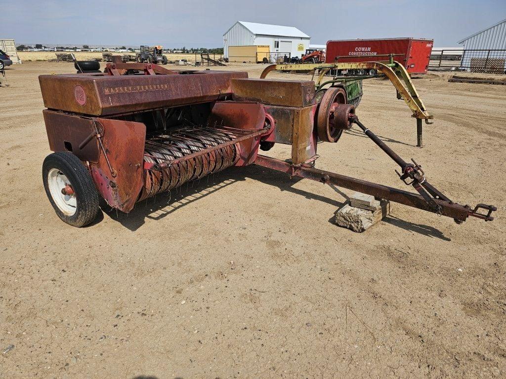 Image of Massey Ferguson 12 Primary image