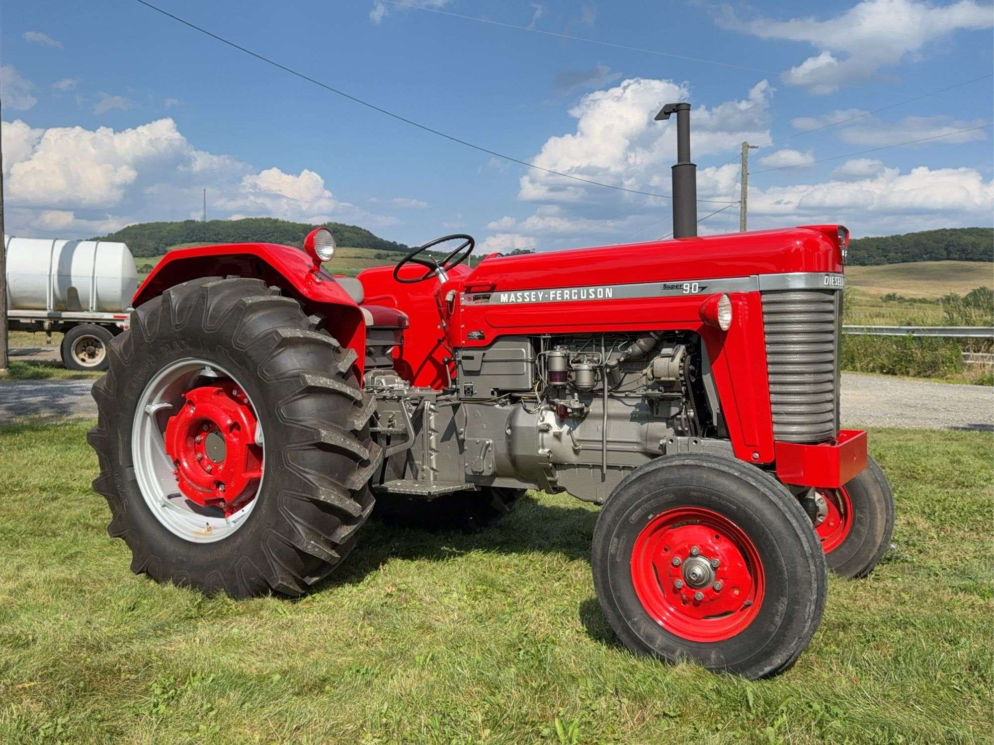 Main image Massey Ferguson Super 90