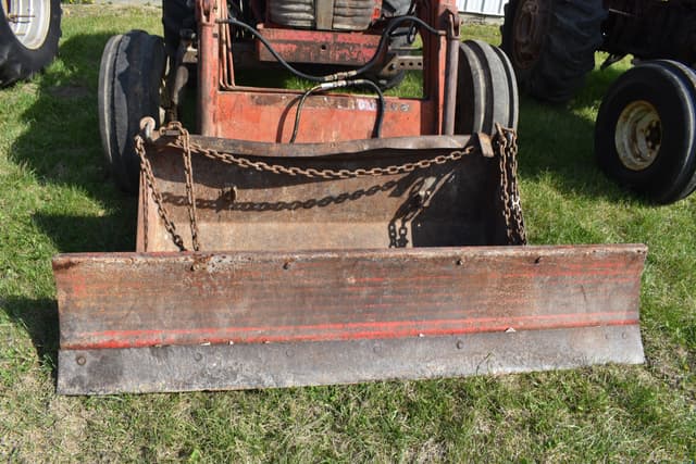 Image of Massey Ferguson Super 90 equipment image 4