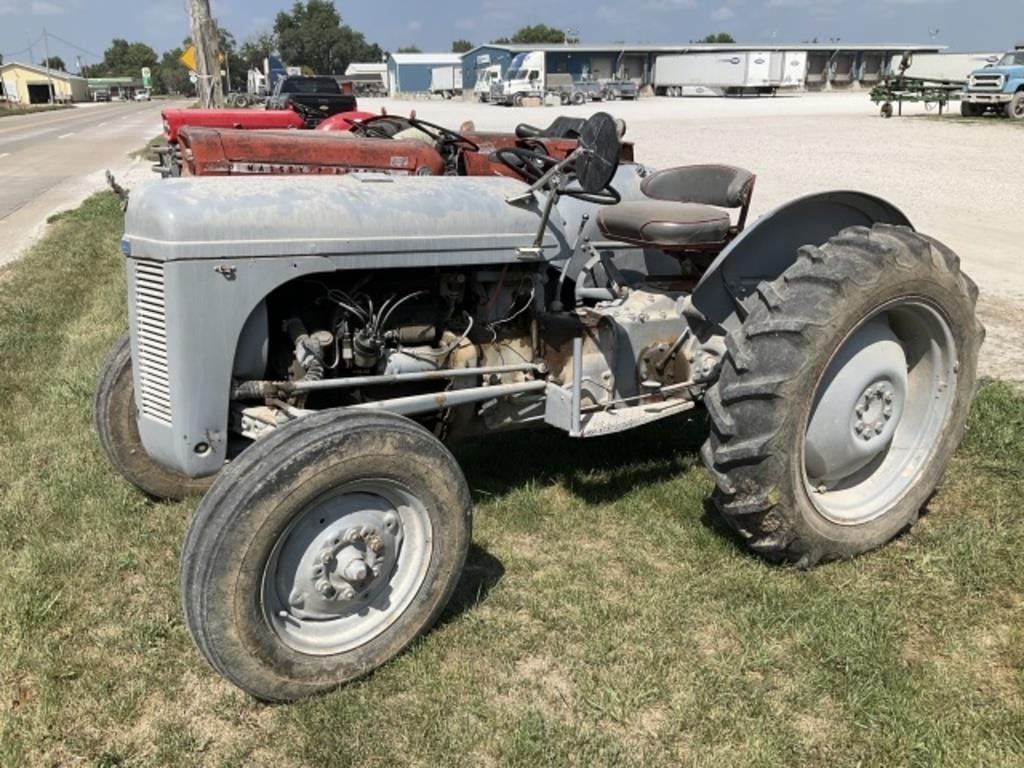 Main image Ferguson TO-20