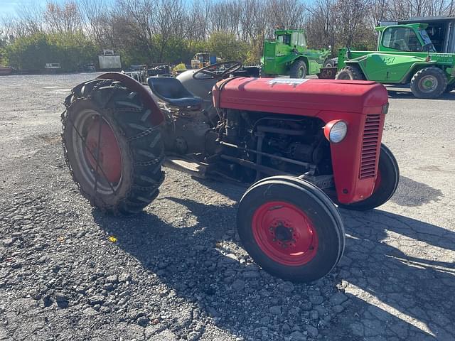 Image of Massey Ferguson TO-35 equipment image 1