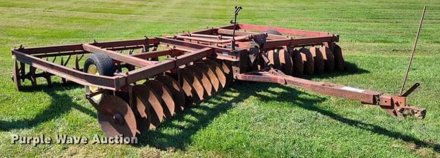 Image of Massey Ferguson 52 equipment image 2