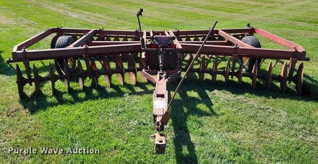Image of Massey Ferguson 52 equipment image 1