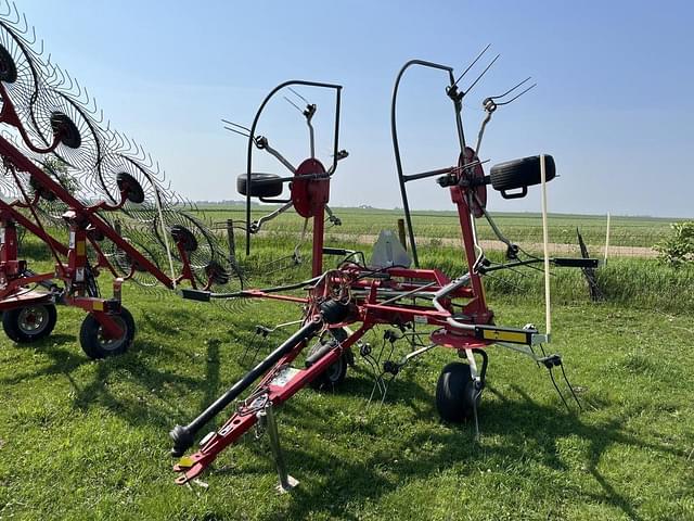 Image of Massey Ferguson TD524 equipment image 1