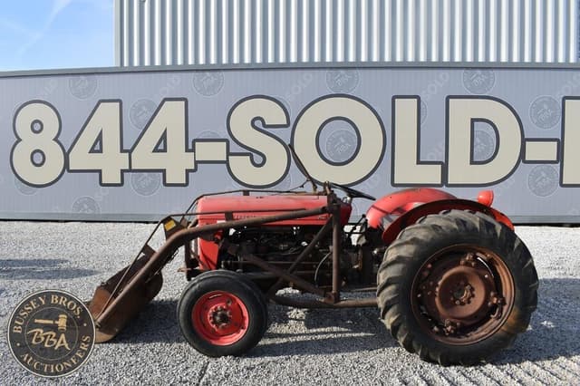 Image of Massey Ferguson TO-35 equipment image 1