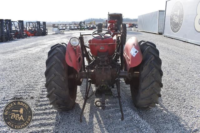 Image of Massey Ferguson TO-35 equipment image 3