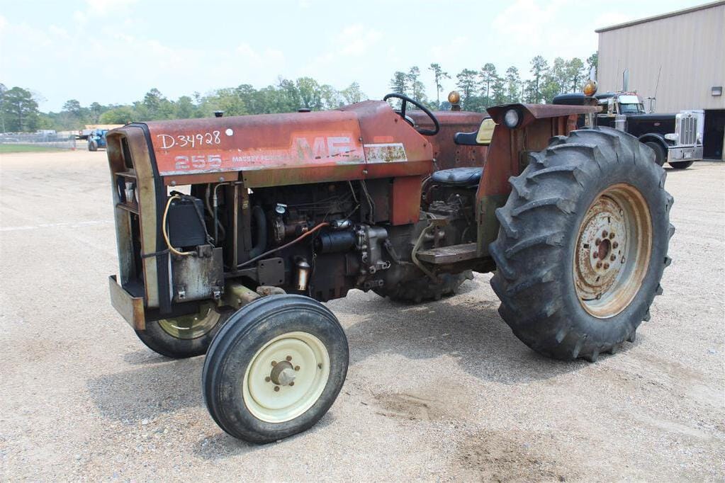 Main image Massey Ferguson 255