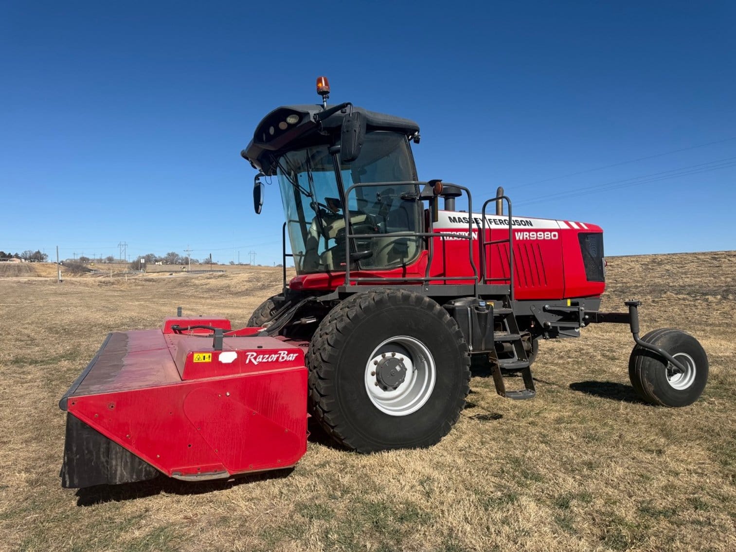 Massey Ferguson WR9980 Equipment Image0