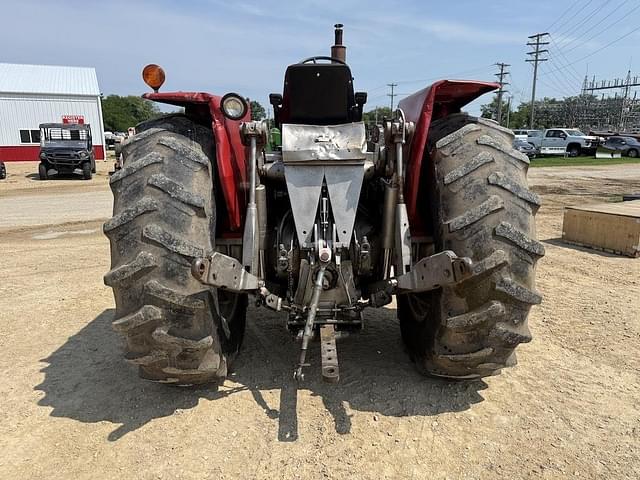 Image of Massey Ferguson 1100 equipment image 2