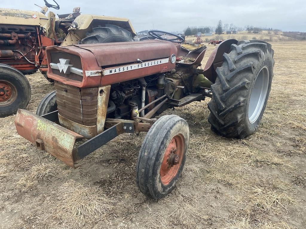 Image of Massey Ferguson 135 Primary image