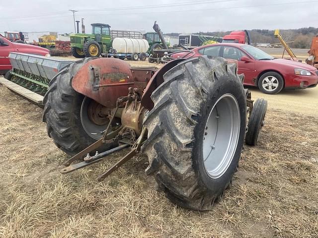 Image of Massey Ferguson 135 equipment image 2